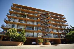 featured image of 2525 Stuart Street