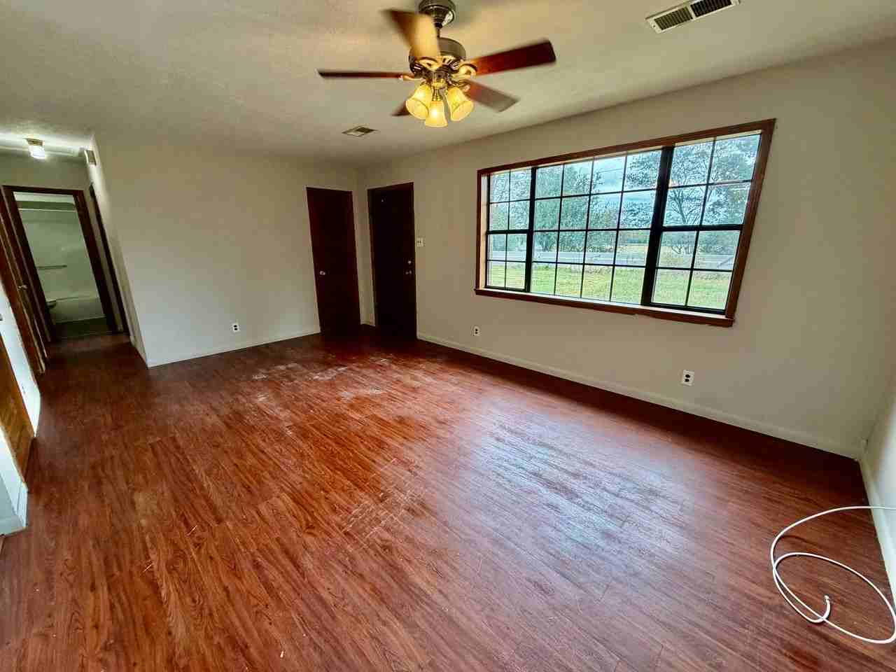 12941 Sommers Rd - Photo 2 of 12