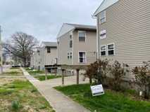 COL409 - Photo 1 of 1