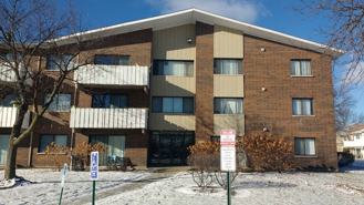 1000 Bayside Dr - Photo 1 of 1