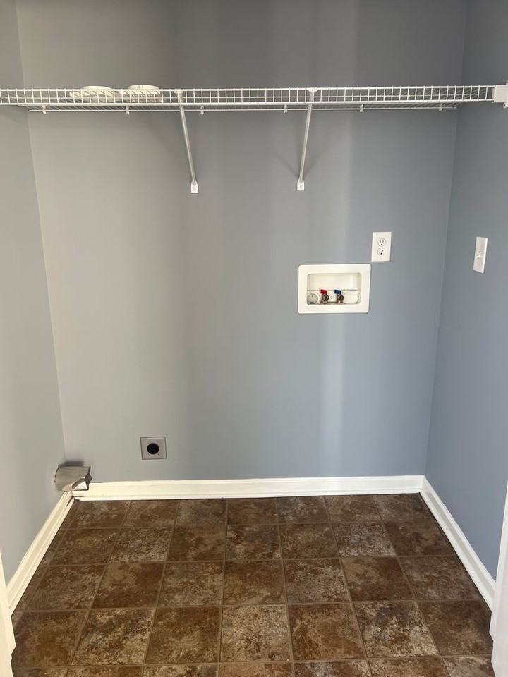 3419 Cornerstone Drive - Photo 5 of 23