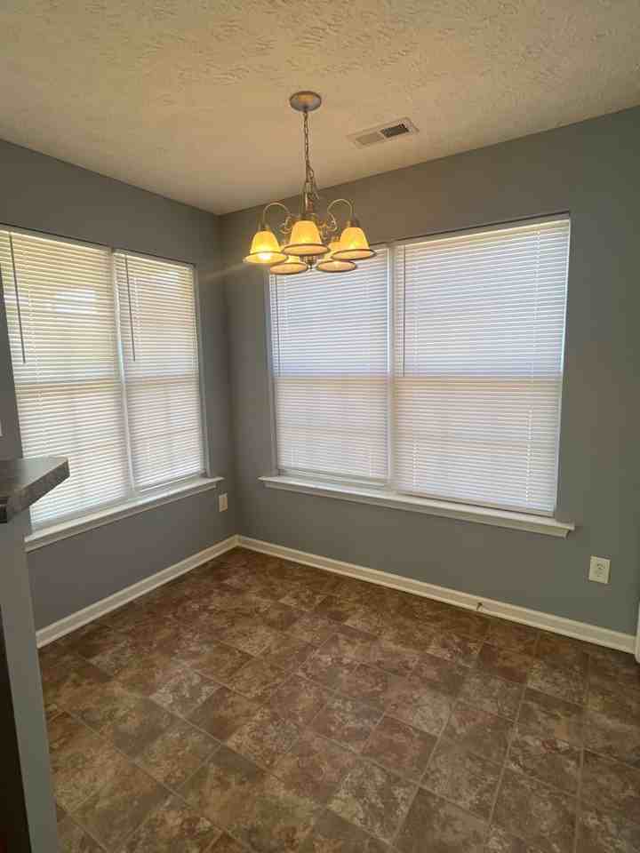 3419 Cornerstone Drive - Photo 6 of 23