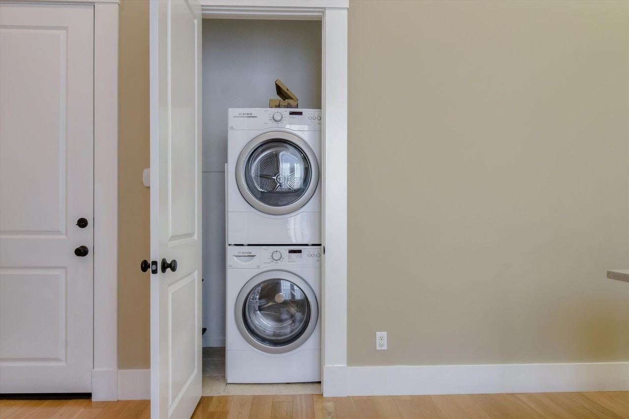 1832 Page Street #3 - Photo 4 of 16