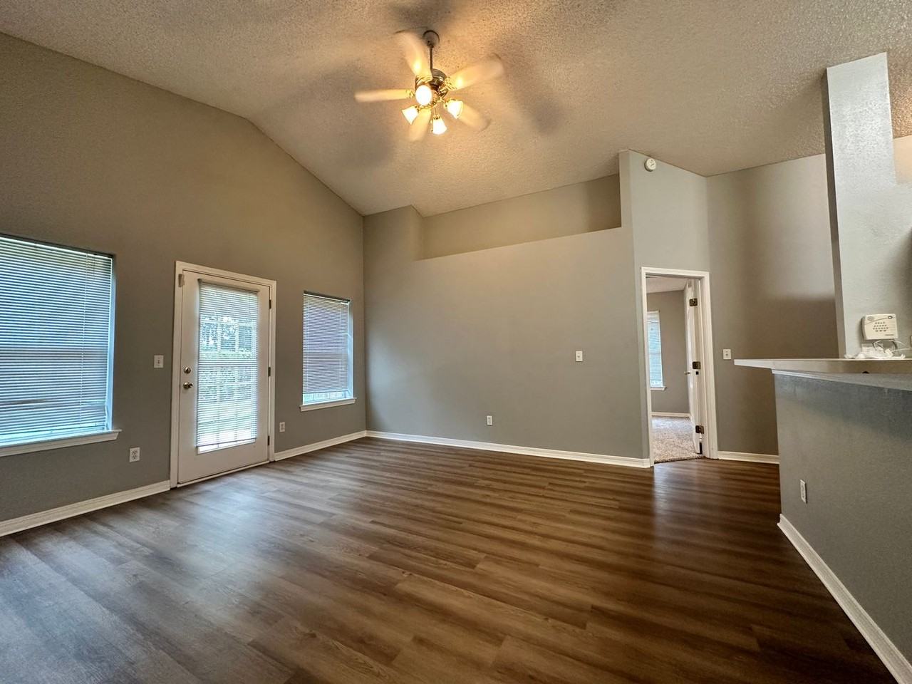 2478 Aloha Ln - Photo 6 of 18