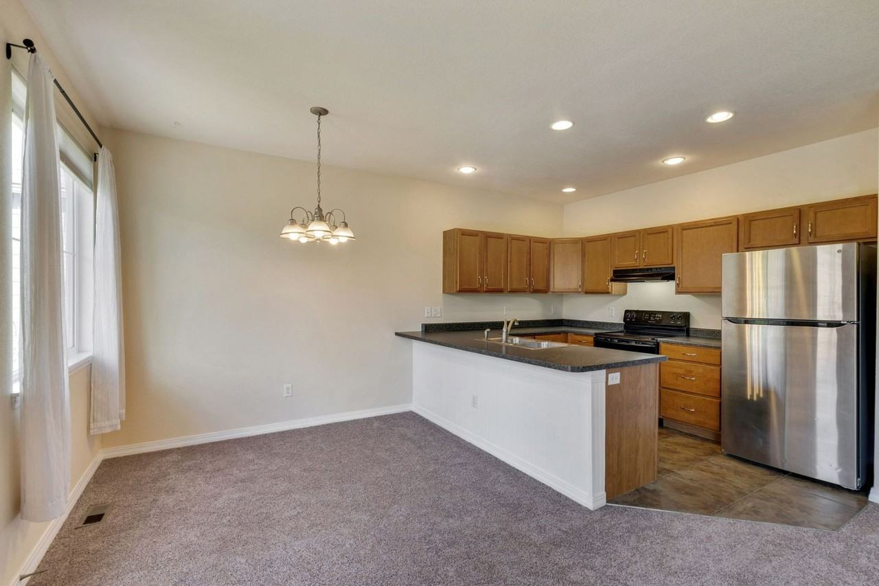 2133 Nancy Grey Avenue - Photo 6 of 24