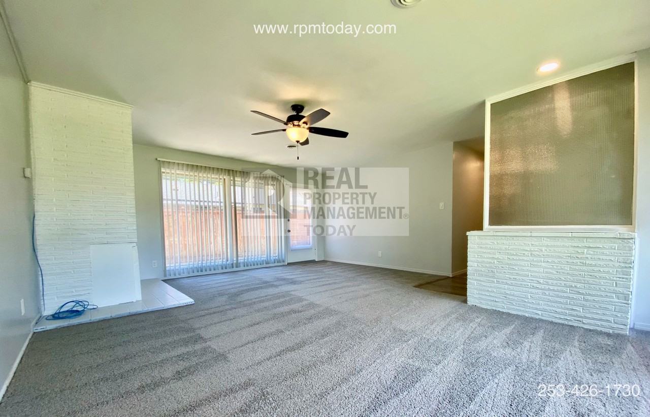 5802 S M St - Photo 3 of 12