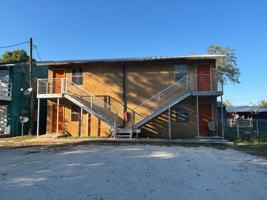 featured image of 2719 E 8th St