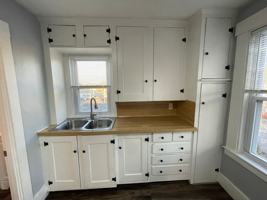 featured image of 202 Douglas St #3