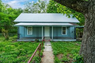 412 West St N - Photo 1 of 1