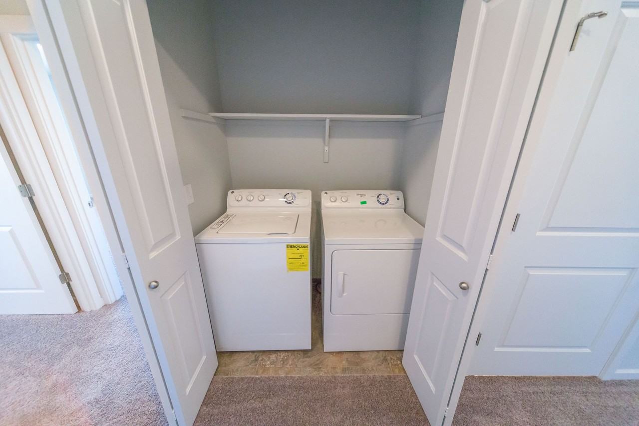 The Best of Both Worlds: Nature at your Doorstep, City at your Fingertips! - Photo 7 of 13