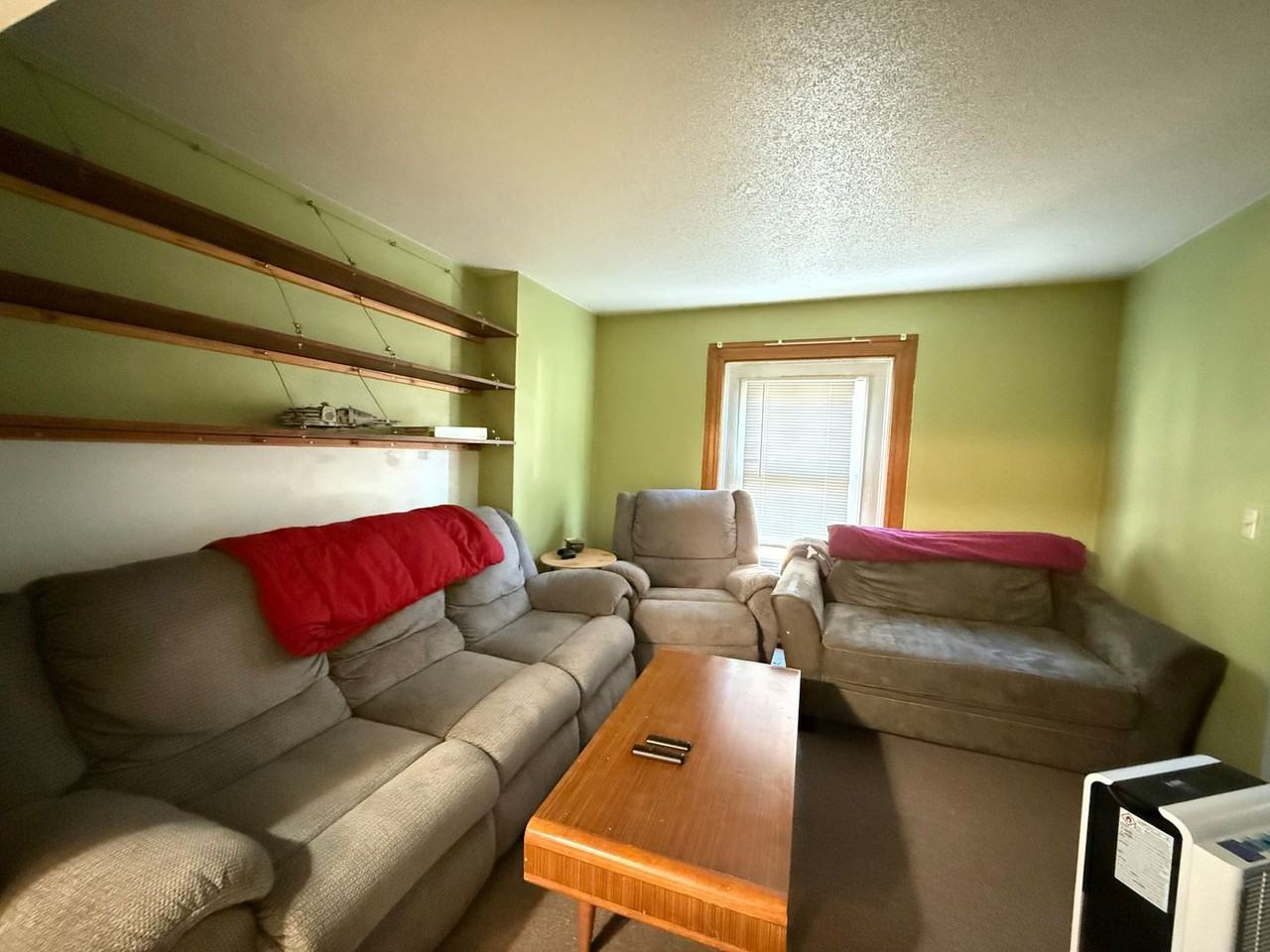 15 S Johnson St - Photo 4 of 8