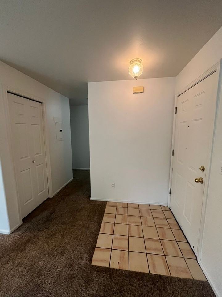 1675 Ono Avenue - Photo 5 of 11