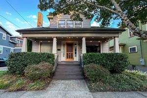 featured image of 3524 Ne 13th Ave