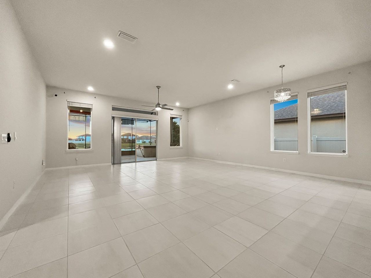 13413 Palmera Vista Dr - Photo 2 of 16