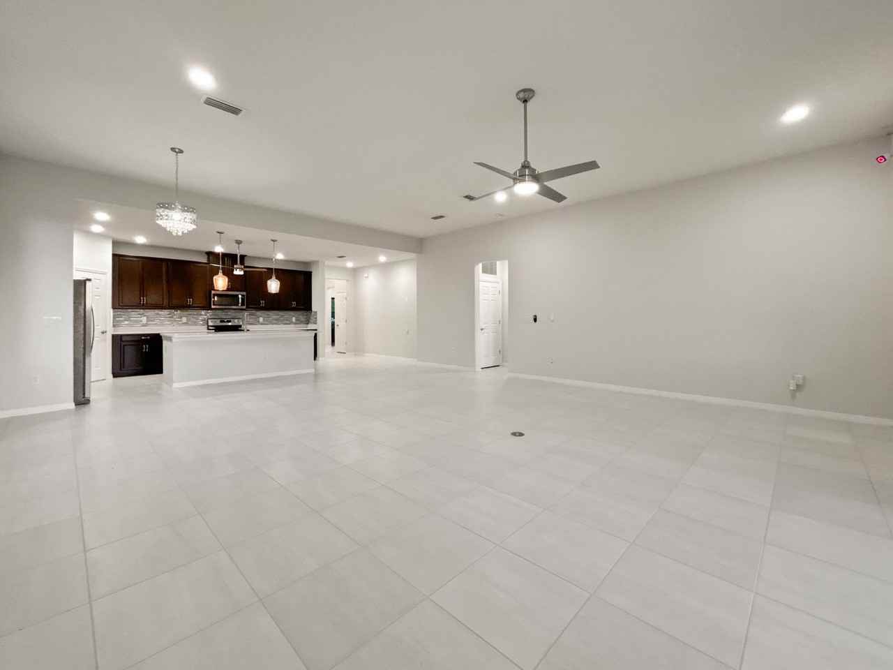 13413 Palmera Vista Dr - Photo 3 of 16