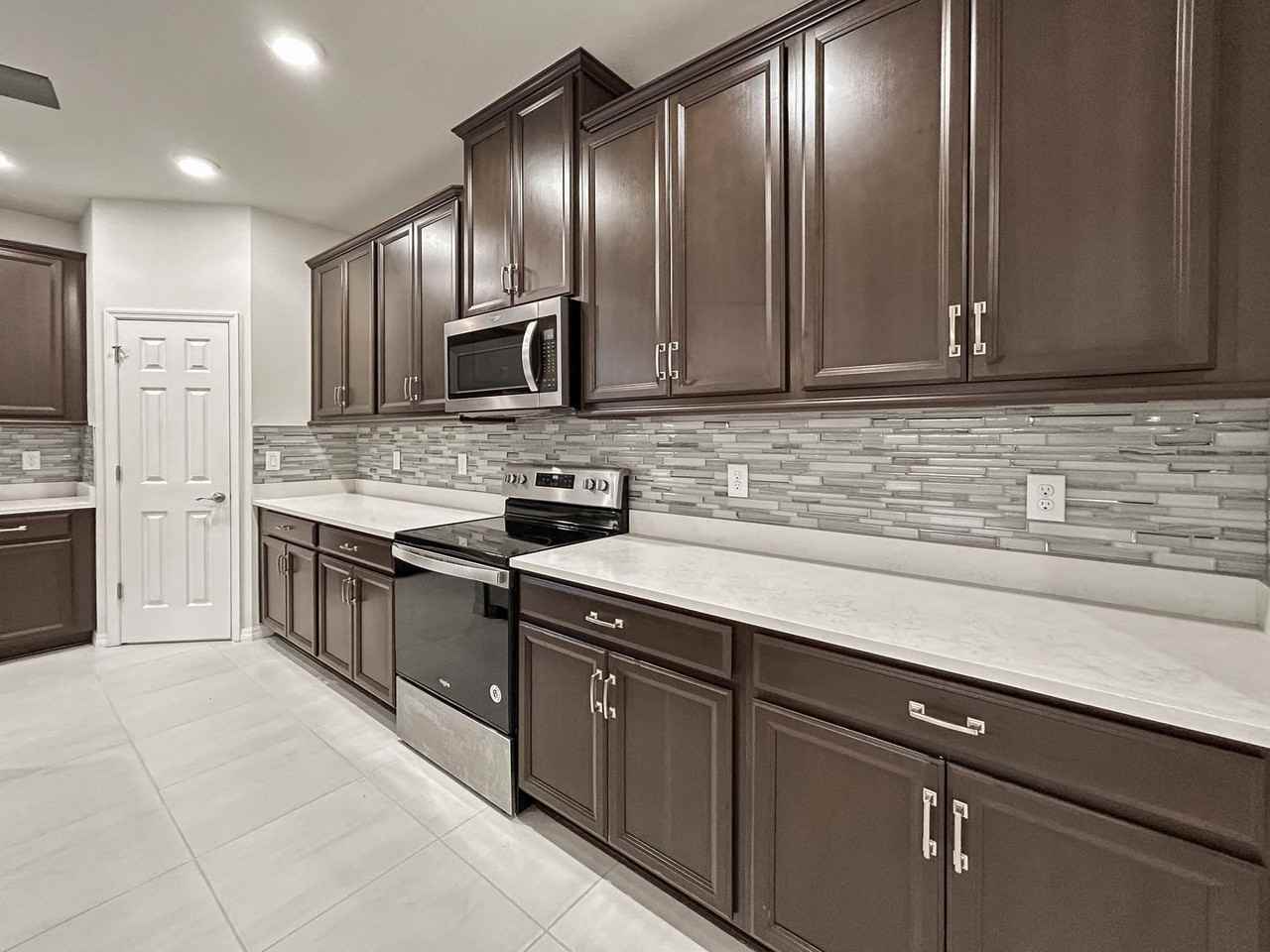 13413 Palmera Vista Dr - Photo 4 of 16