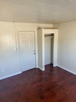 featured image of 1715 Park St #6