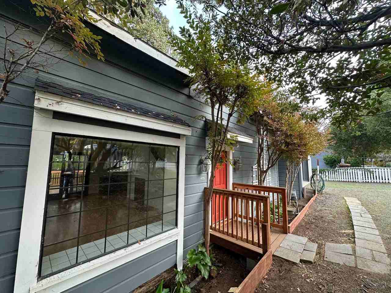 14075 Saratoga Ave - Photo 3 of 18