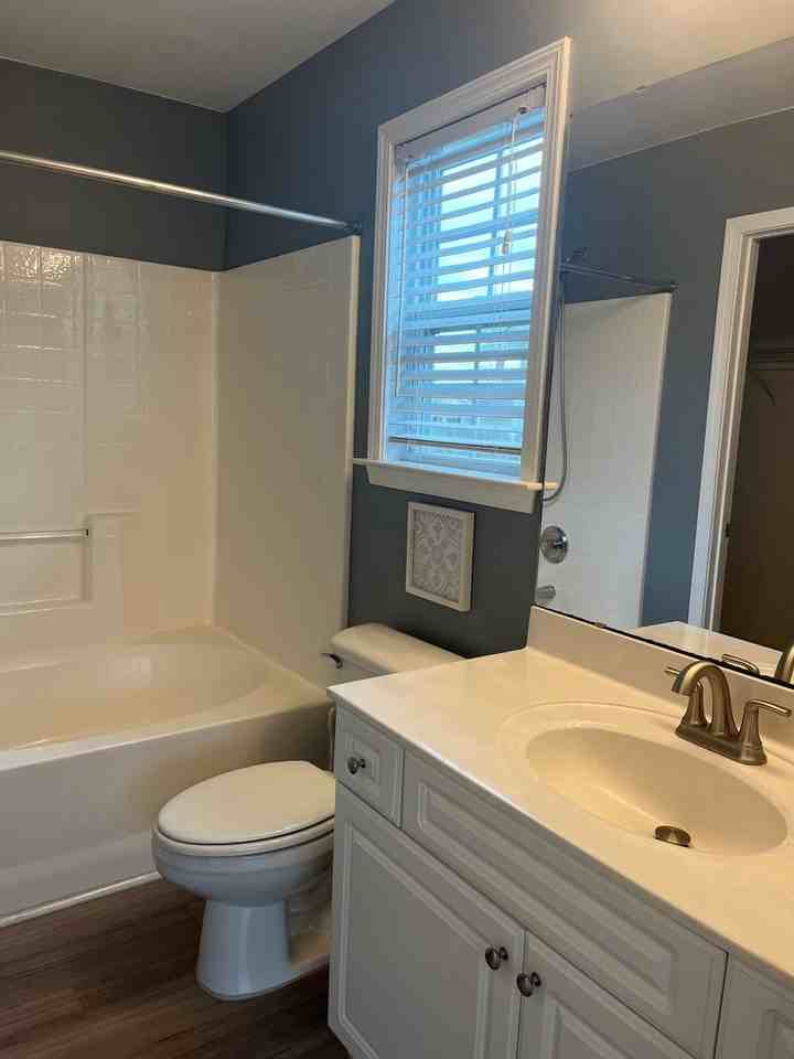 1621 Royal Pine Ct - Photo 7 of 12