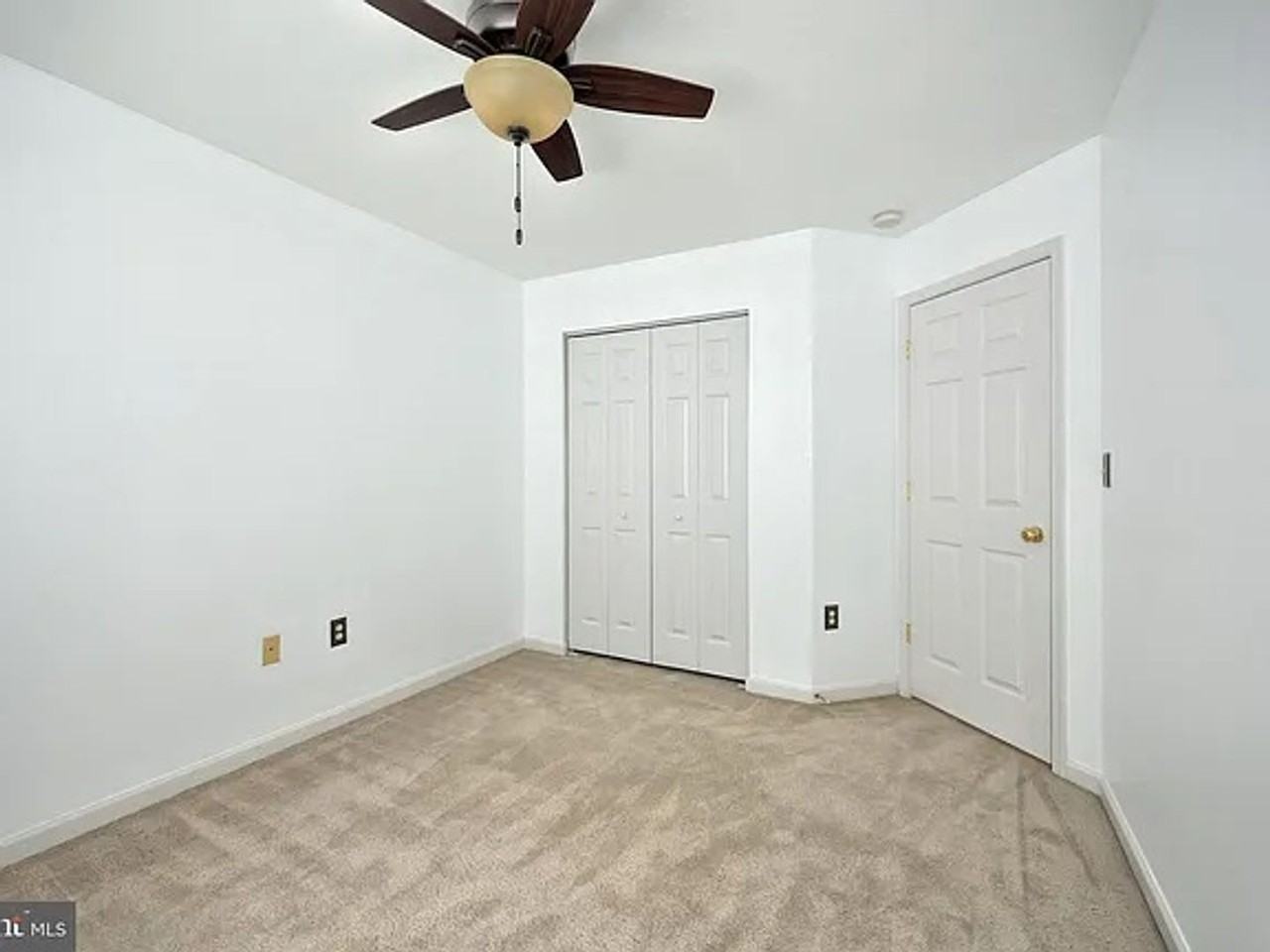 1193 Ledge Dr - Photo 7 of 39