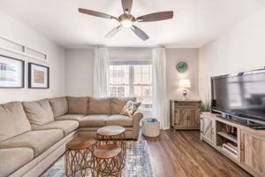 featured image of 143 Vixen Cir #B