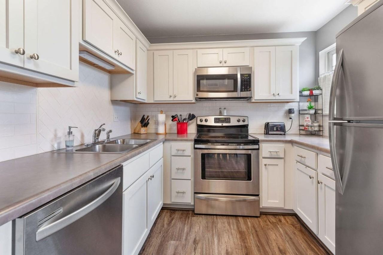 143 Vixen Cir #B - Photo 7 of 15