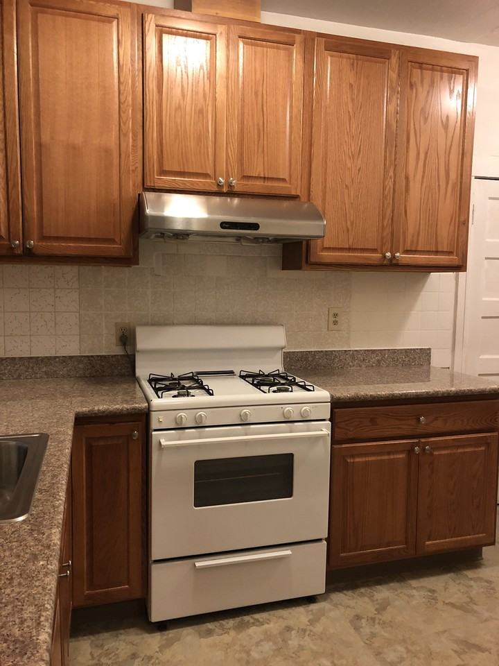 169 11th St - Photo 2 of 3