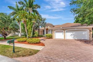 featured image of 3203 W Stonebrook Cir