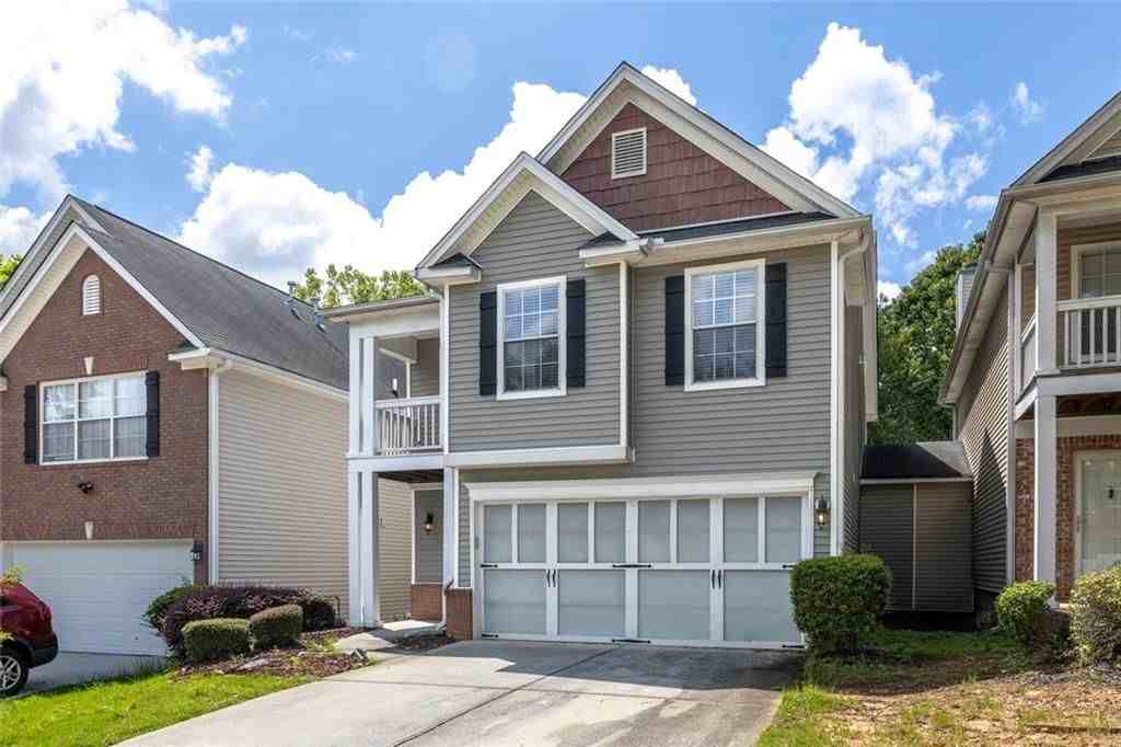 663 Lakes Cir - Photo 2 of 19