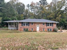 featured image of 4016 Shady Oak Ct