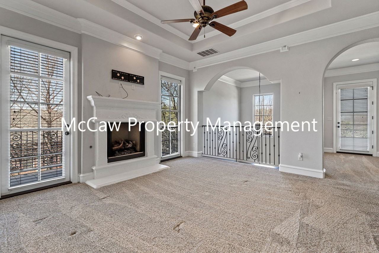 1542 Pecan Crossing Dr - Photo 5 of 22