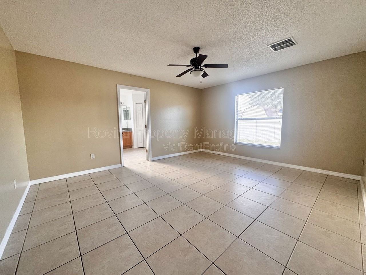 127 Appian Way - Photo 6 of 10