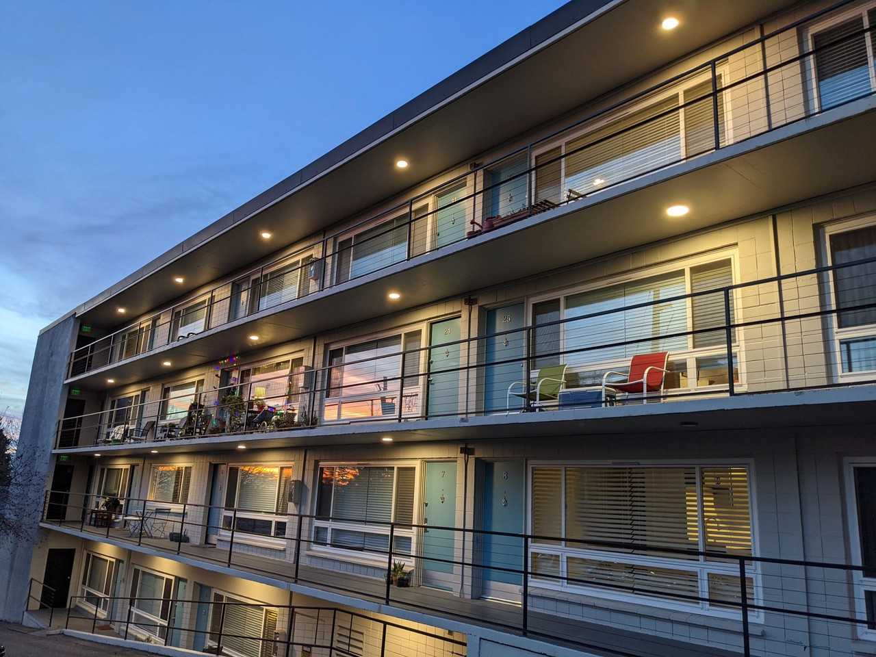 Effortless Living Near the Alaska Junction – The Webster Apartments - Photo 6 of 7