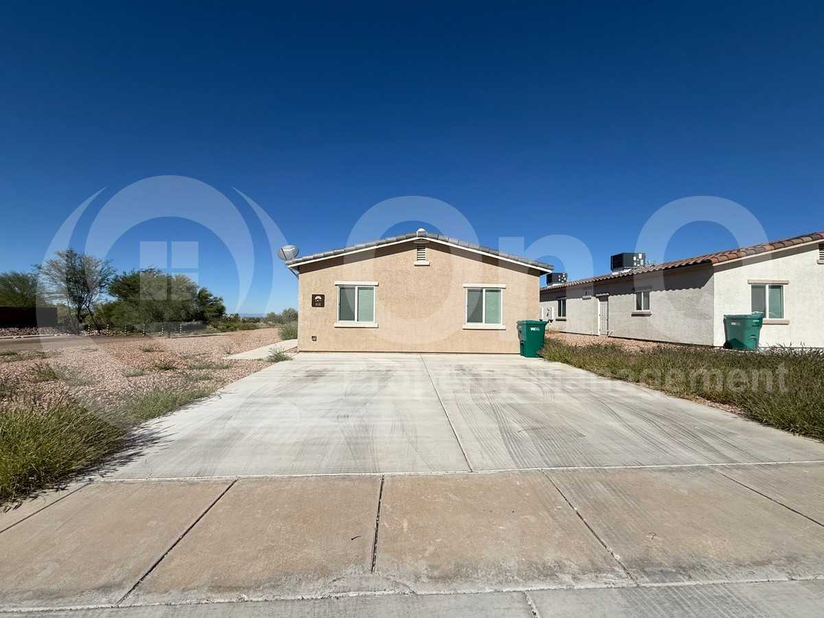 88 W James L Sullivan St #1 - Photo 5 of 31