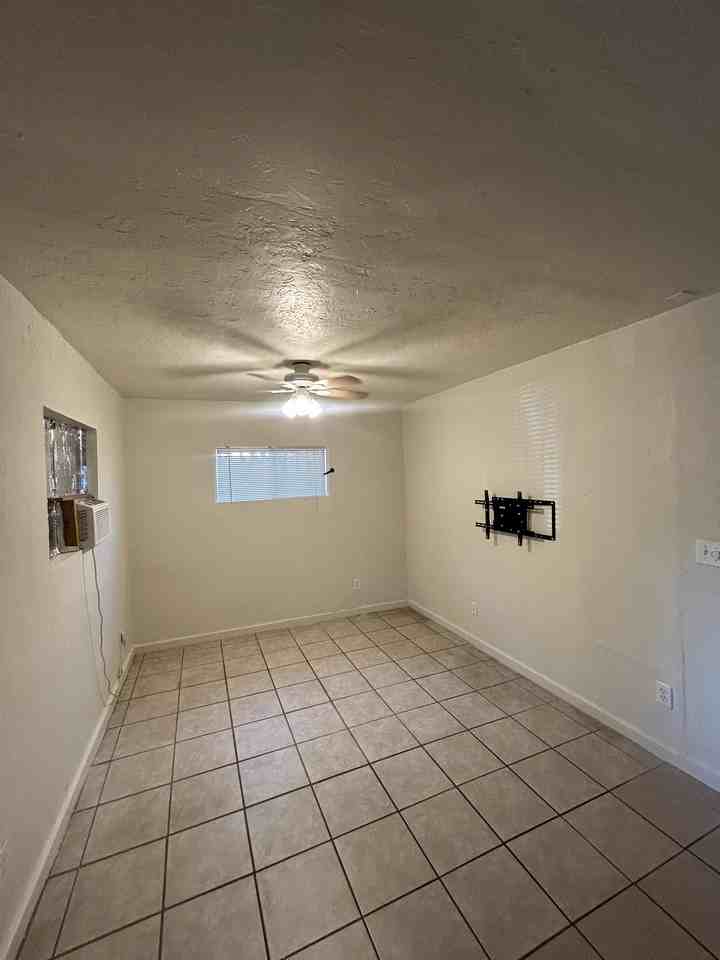 2230 North Ralph Avenue #3 - Photo 7 of 8