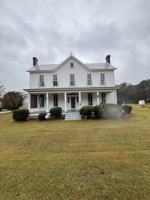 featured image of 800 Lennie Ln