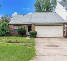 featured image of 2814 Birch Dr