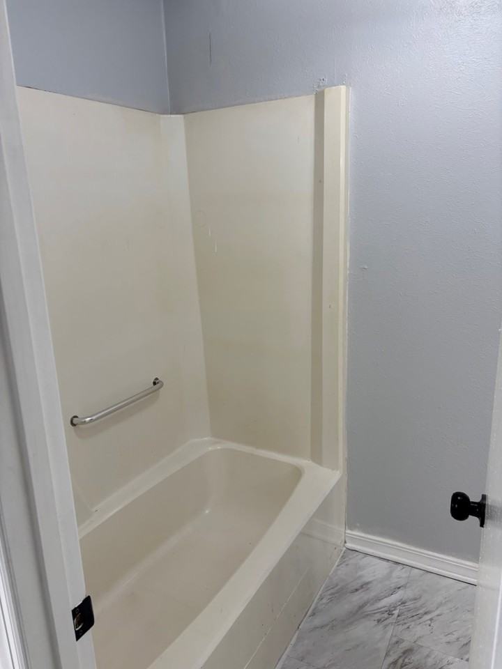 2814 Birch Dr - Photo 2 of 23