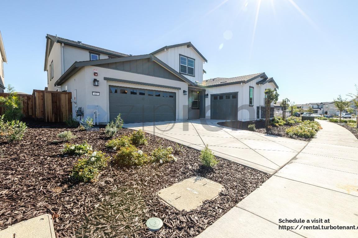 443 Royal National Road - Photo 2 of 36