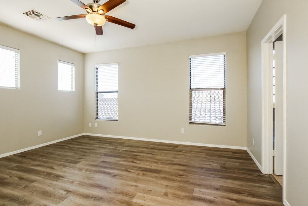 11809 W Hopi St - Photo 7 of 17