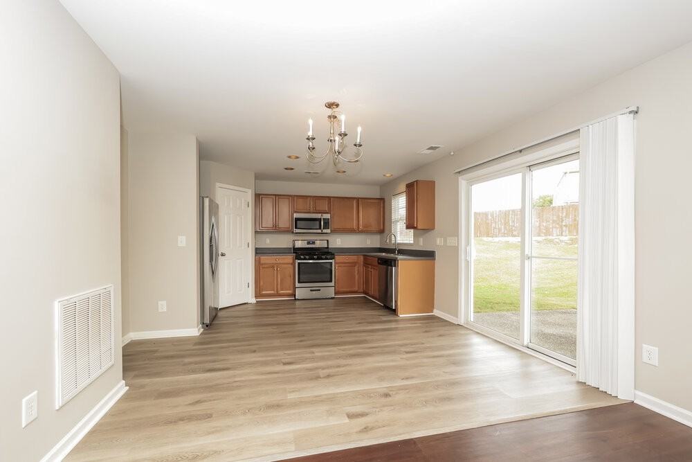 3001 Gale Ct - Photo 6 of 17