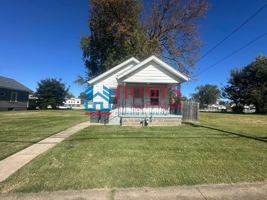 featured image of 1416 John St