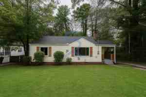 featured image of 1123 Graymont Dr Sw