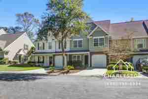 featured image of 230 Darcy Ave