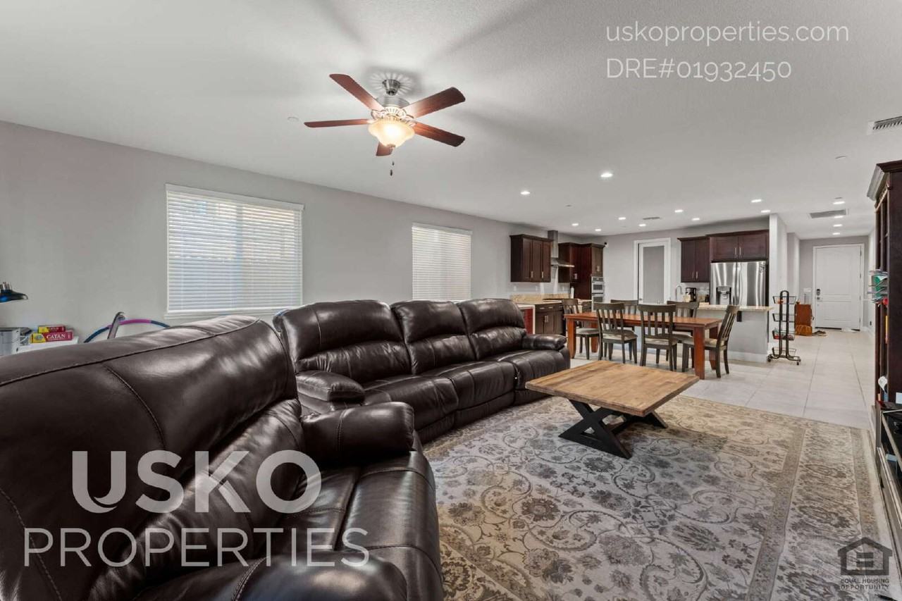 602 Willow Ridge Ct - Photo 7 of 24