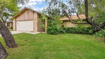 featured image of 8010 Misty Park St