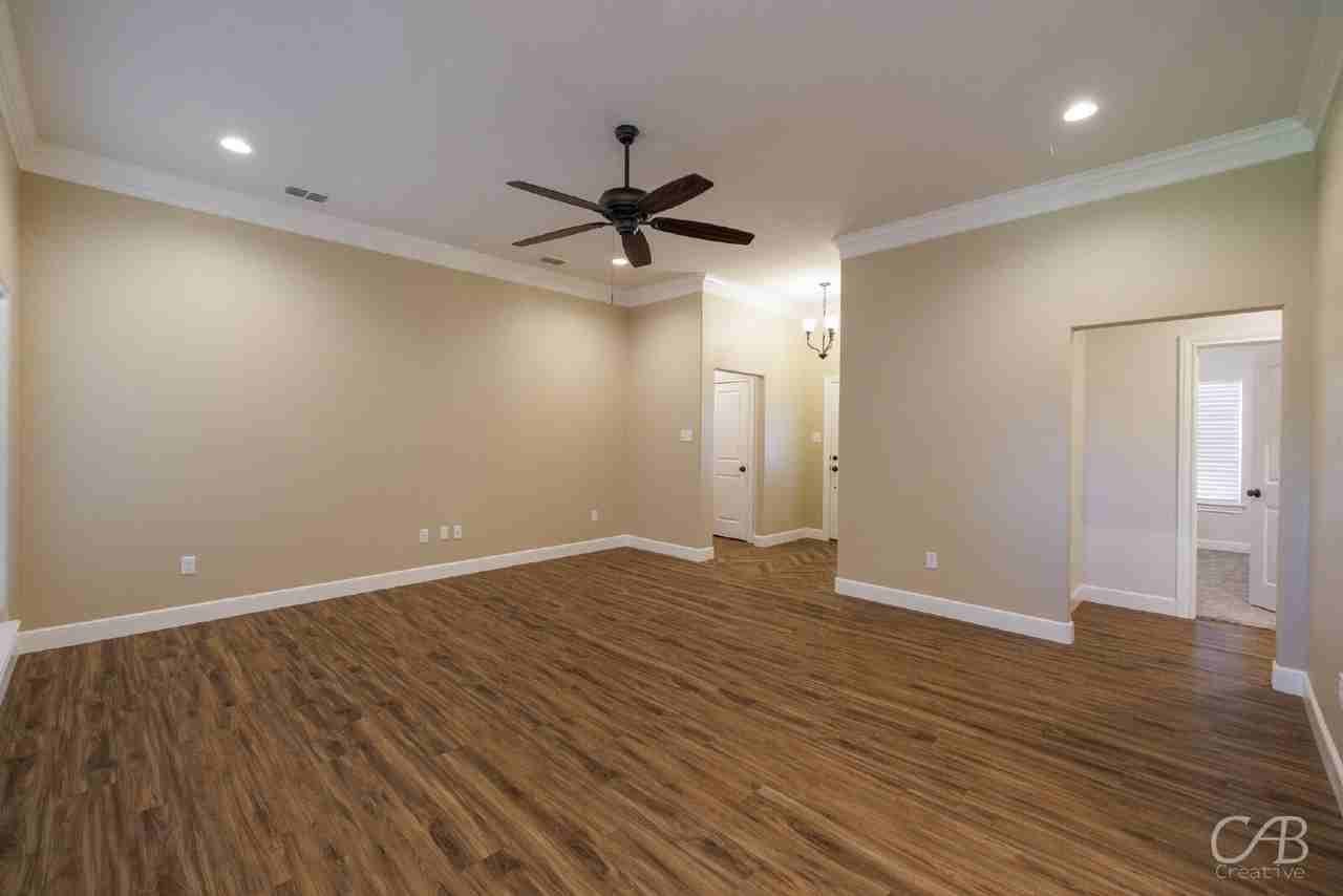 7325 Wildflower Way - Photo 5 of 50