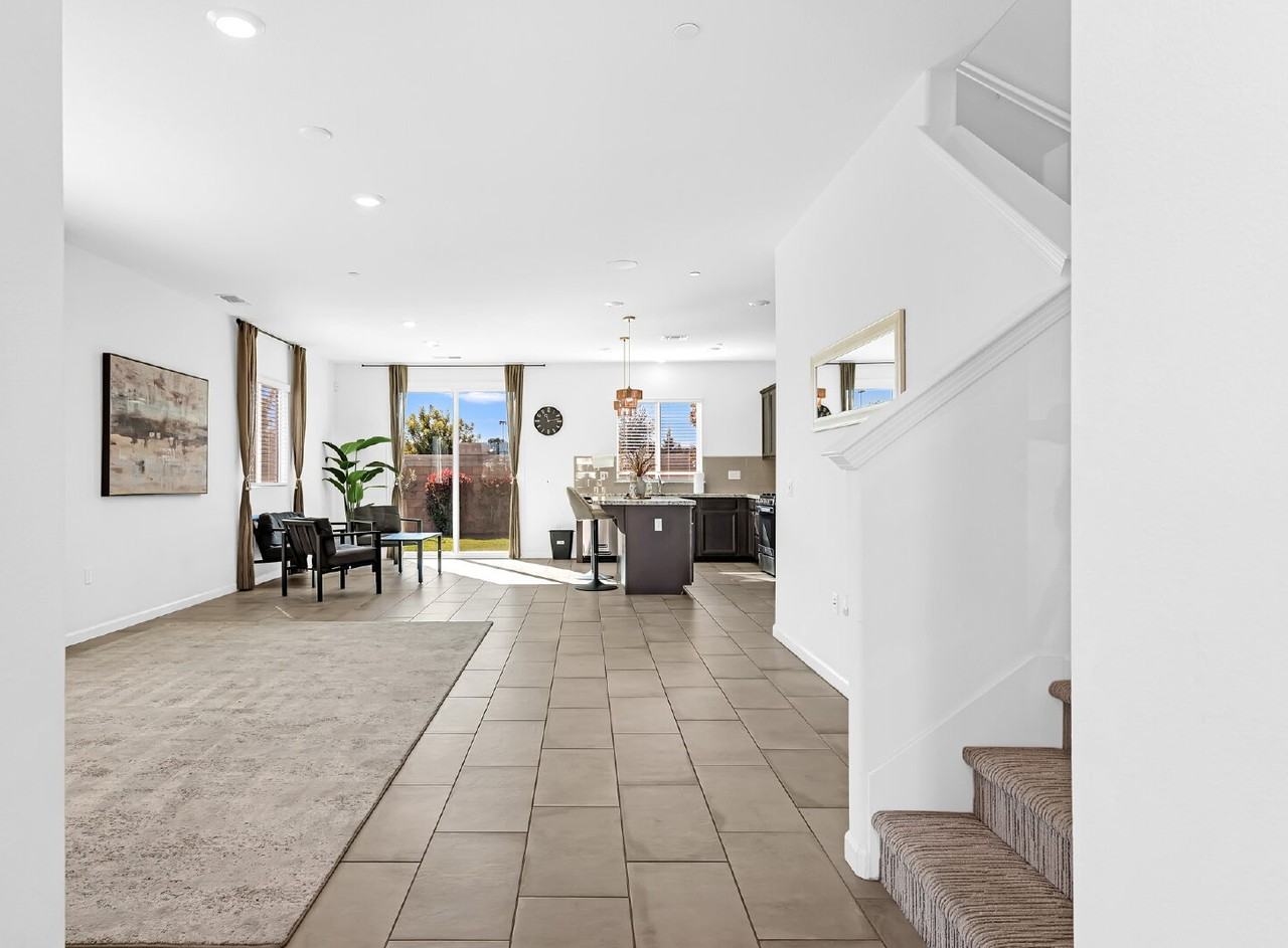 1266 Bray Drive - Photo 4 of 33