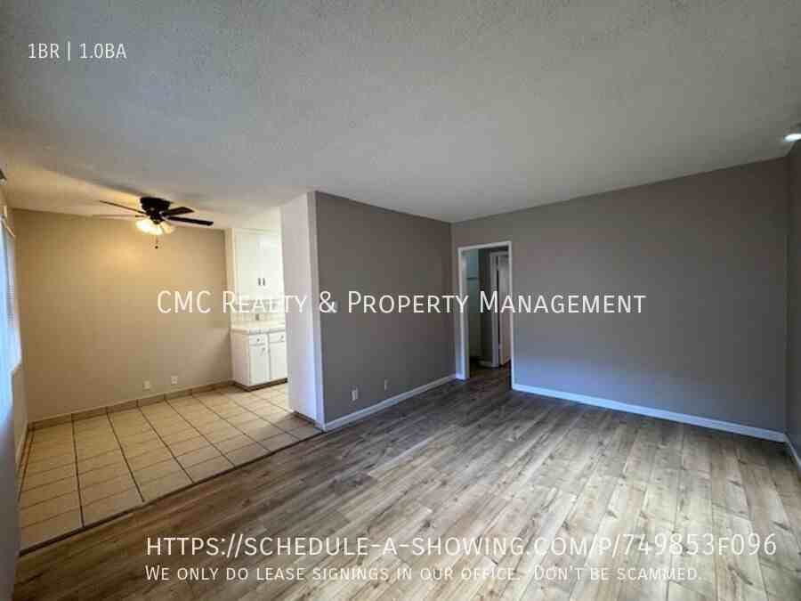 920 E 6th St #2 - Photo 2 of 10