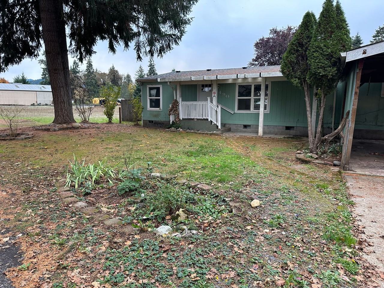 1490 42nd Ave - Photo 2 of 25